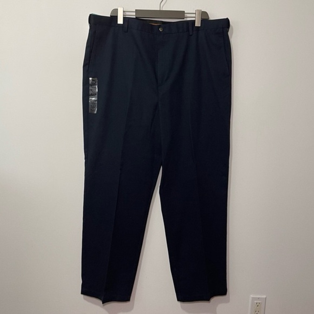 NWT Haggar men Navy Classic khaki fine cotton blend non iron dress pants 46X32